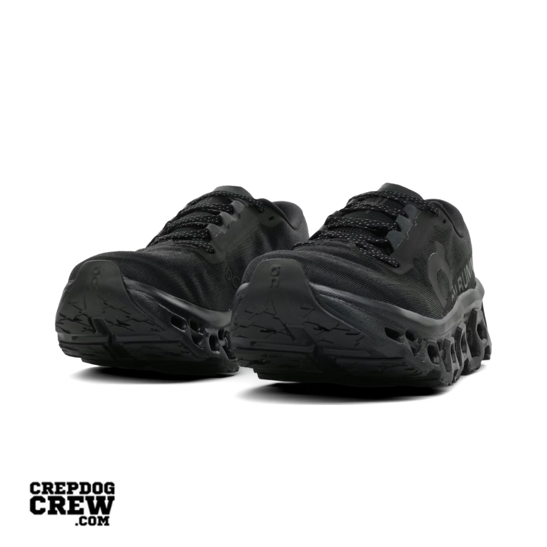 On Running Cloudmonster 3 Wide BLACK