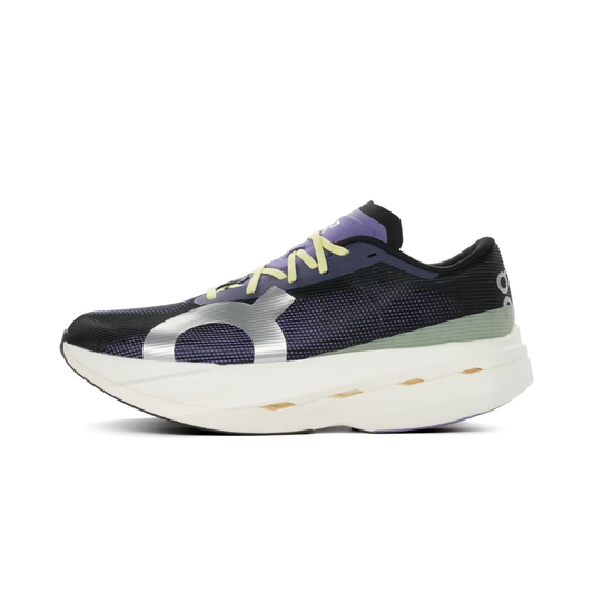 On Running Cloudboom Volt Black Juniper
